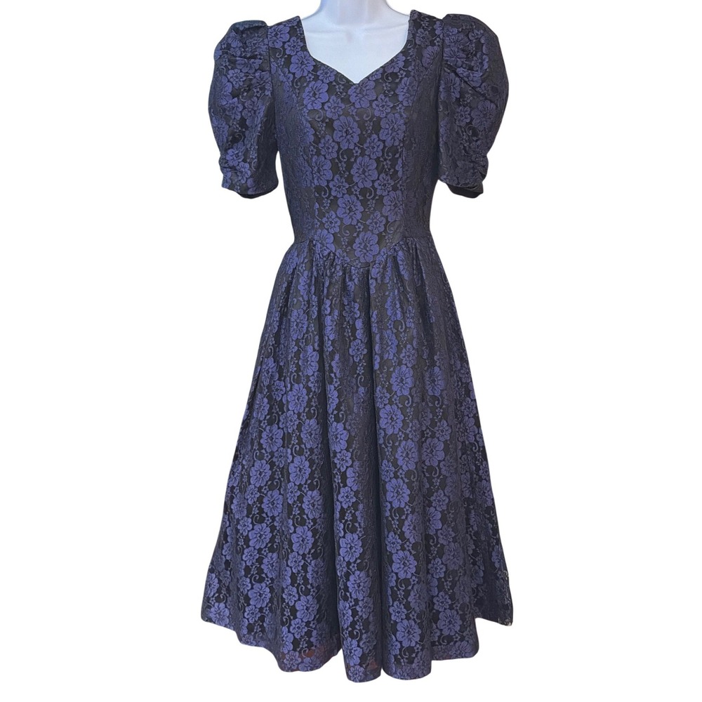 Vintage 80's Prom Formalwear Lace Prom Dress Dark Romance Goth Whimsigoth